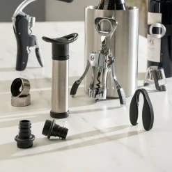Fashion DALTON AND TURNER Vacuum Wine Saver & Bottle Stopper Set