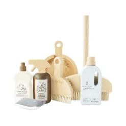 New LE TOY VAN Wooden Cleaning Set